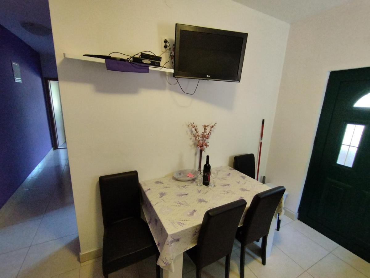 Apratman Uvala Duboka Kruscica Apartment Kruscica  Luaran gambar